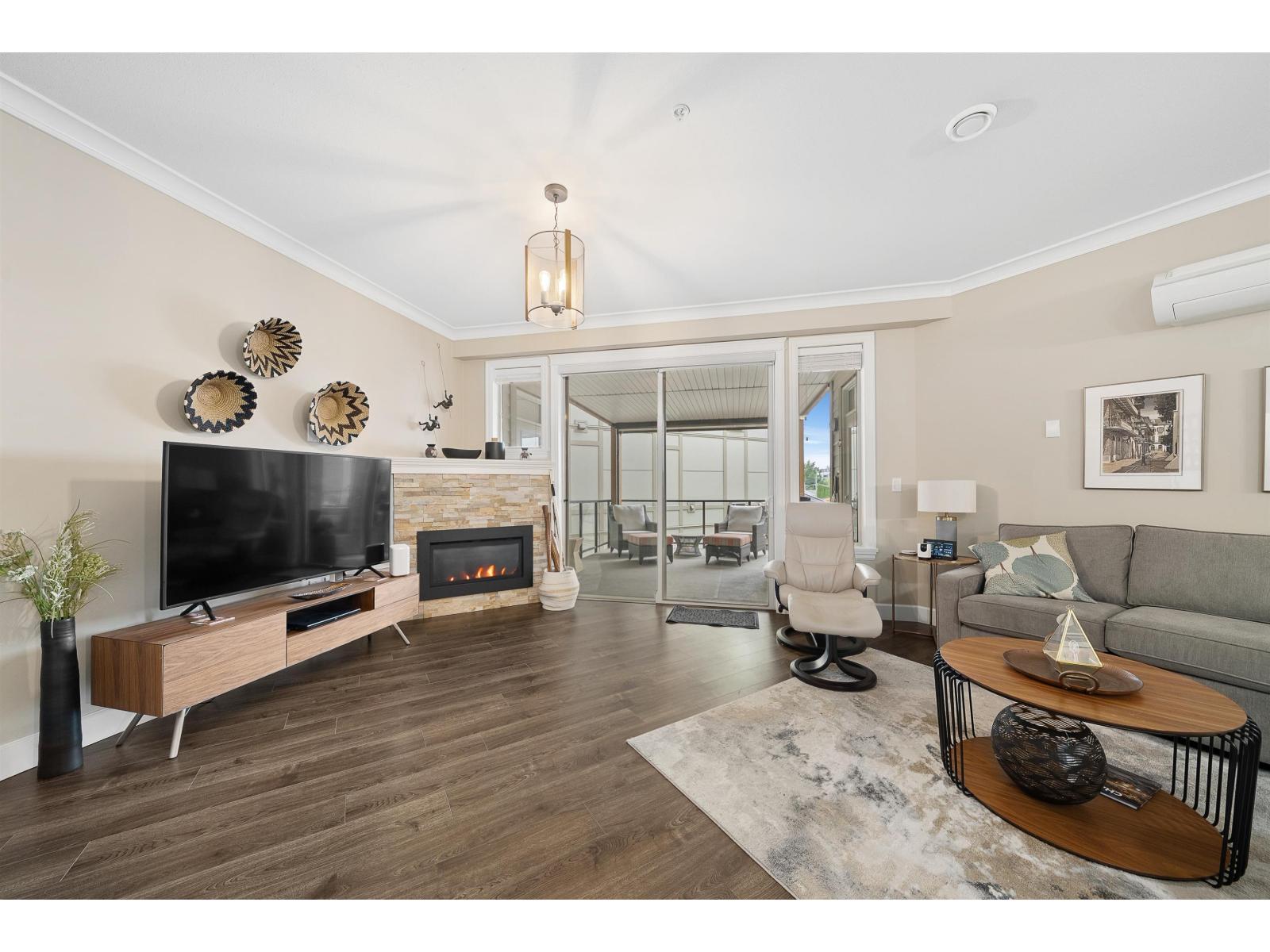 301 45746 Keith Wilson Road, Vedder Crossing, Chilliwack, British Columbia  V2R 0X3 - Photo 5 - R3065252