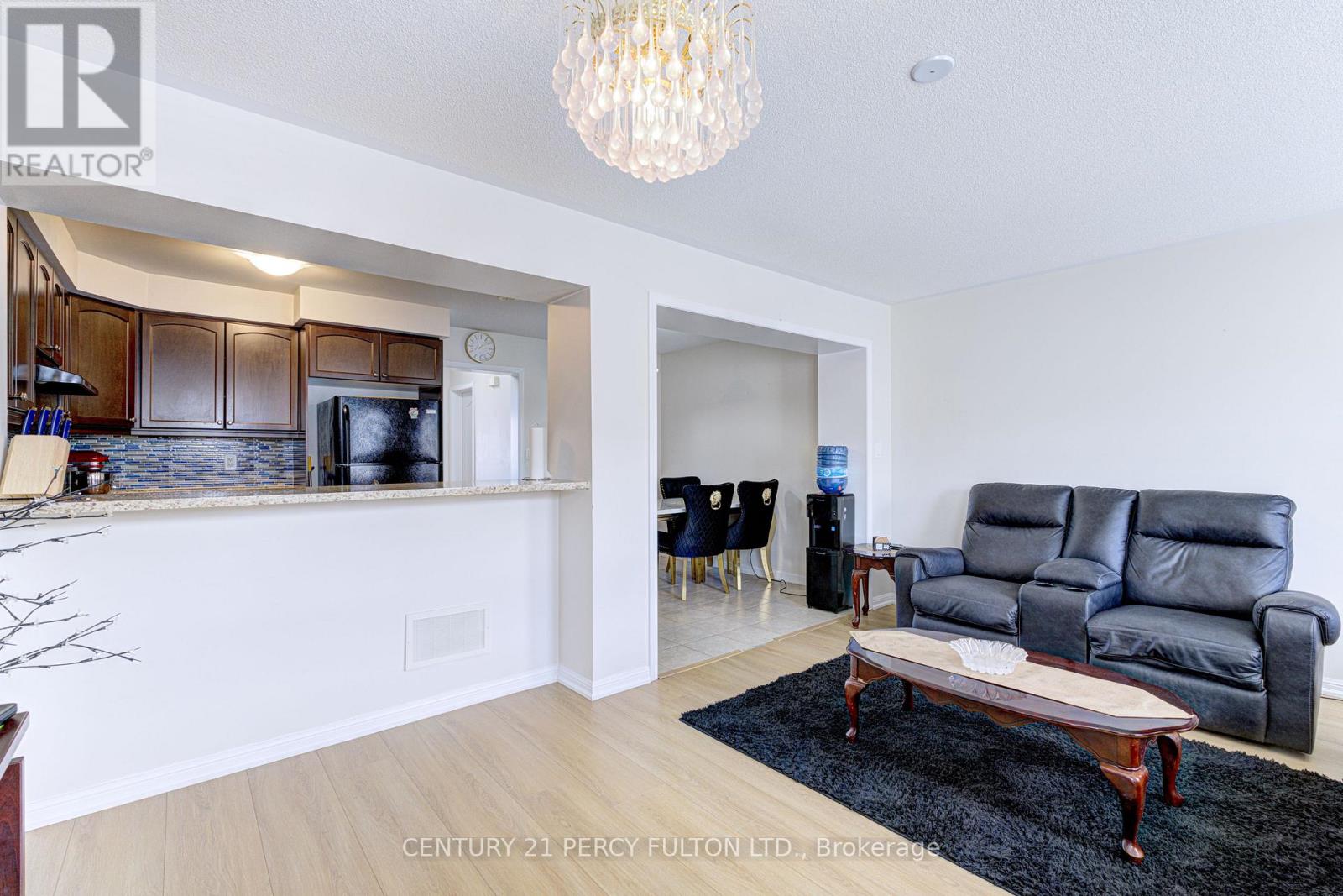 39 Vanhorne Close, Brampton, Ontario  L7A 0X8 - Photo 26 - W12718422