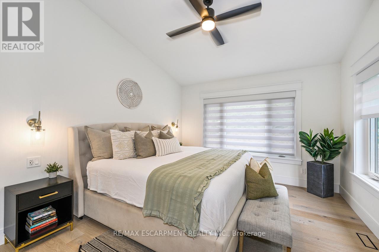 2560 2 Side Road, Burlington, Ontario  L7M 0T1 - Photo 22 - W12718438