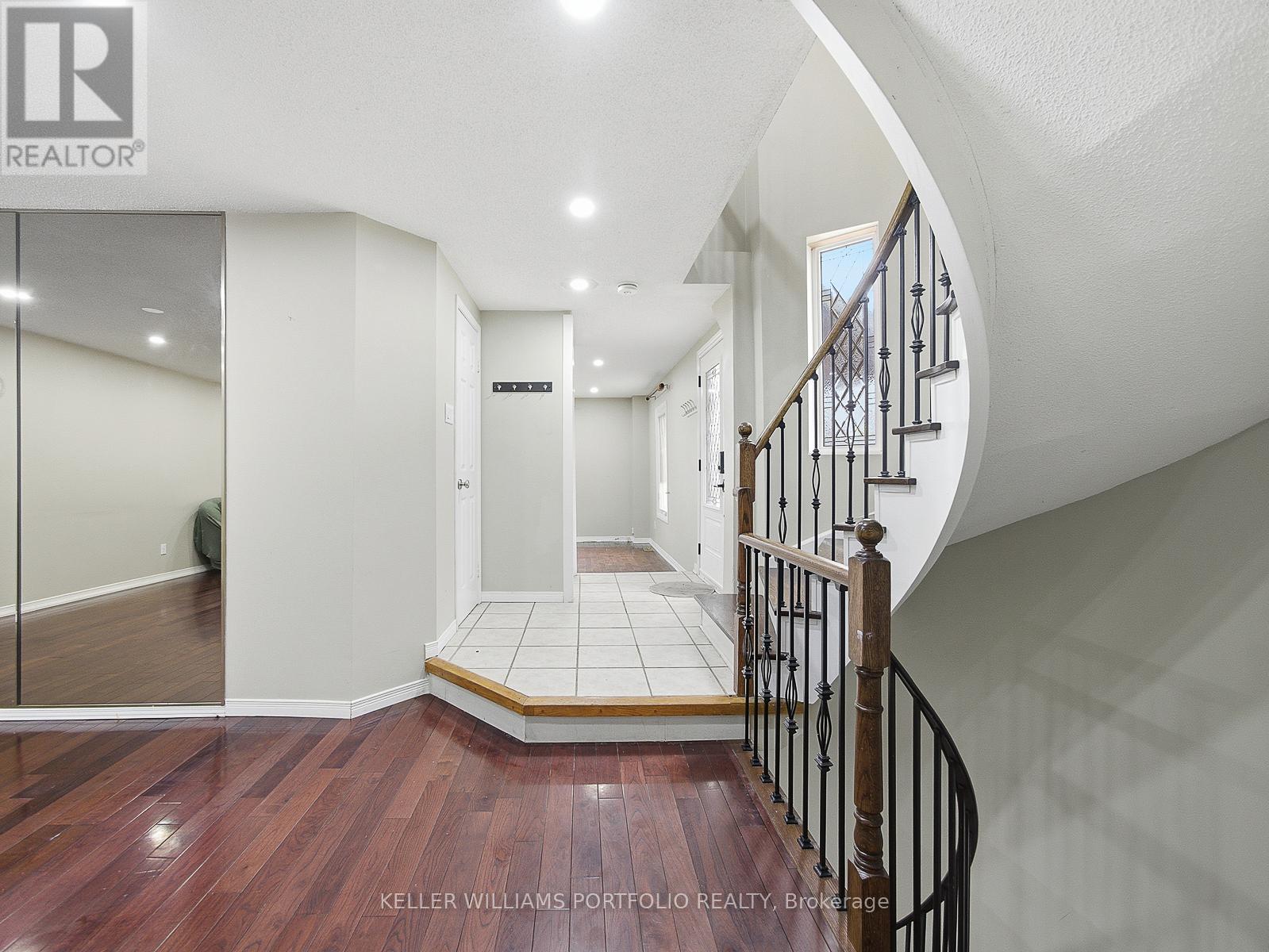 Upper - 3067 Ilomar Court, Mississauga, Ontario  L5N 5B5 - Photo 26 - W12718506