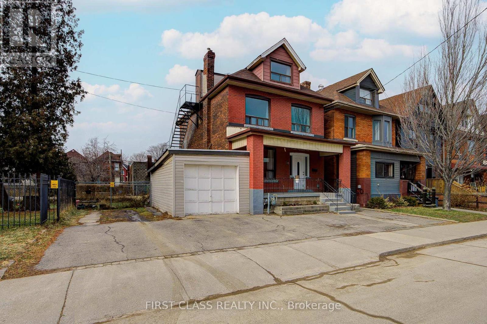 11 Greenaway Avenue, Hamilton, Ontario  L8L 6C3 - Photo 41 - X12718432