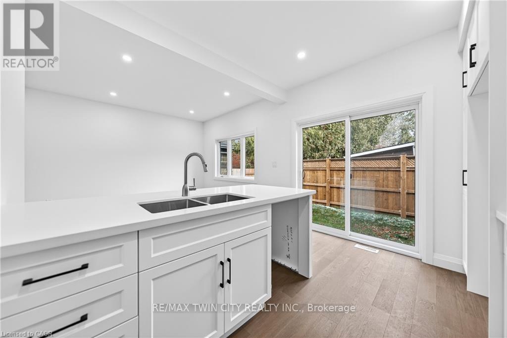 157 Tiffany Street, Cambridge, Ontario  N2H 2B4 - Photo 13 - X12718442