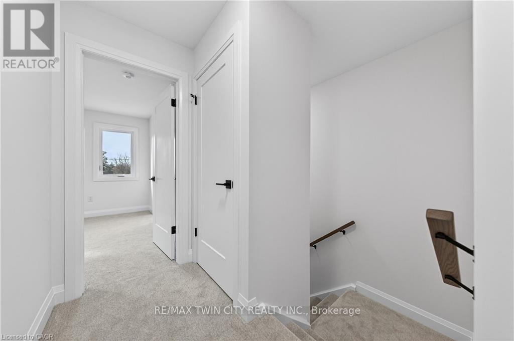 157 Tiffany Street, Cambridge, Ontario  N2H 2B4 - Photo 16 - X12718442