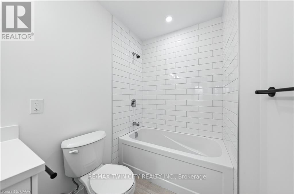 157 Tiffany Street, Cambridge, Ontario  N2H 2B4 - Photo 20 - X12718442