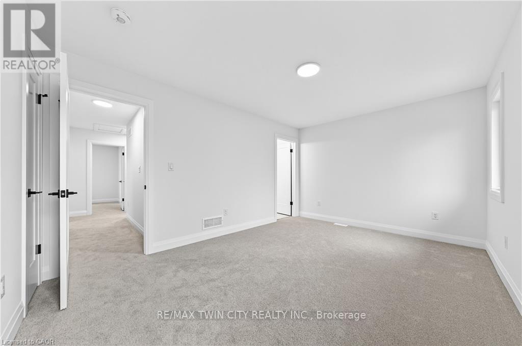 157 Tiffany Street, Cambridge, Ontario  N2H 2B4 - Photo 23 - X12718442