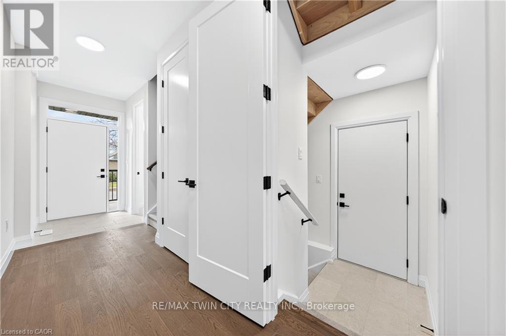 157 Tiffany Street, Cambridge, Ontario  N2H 2B4 - Photo 32 - X12718442