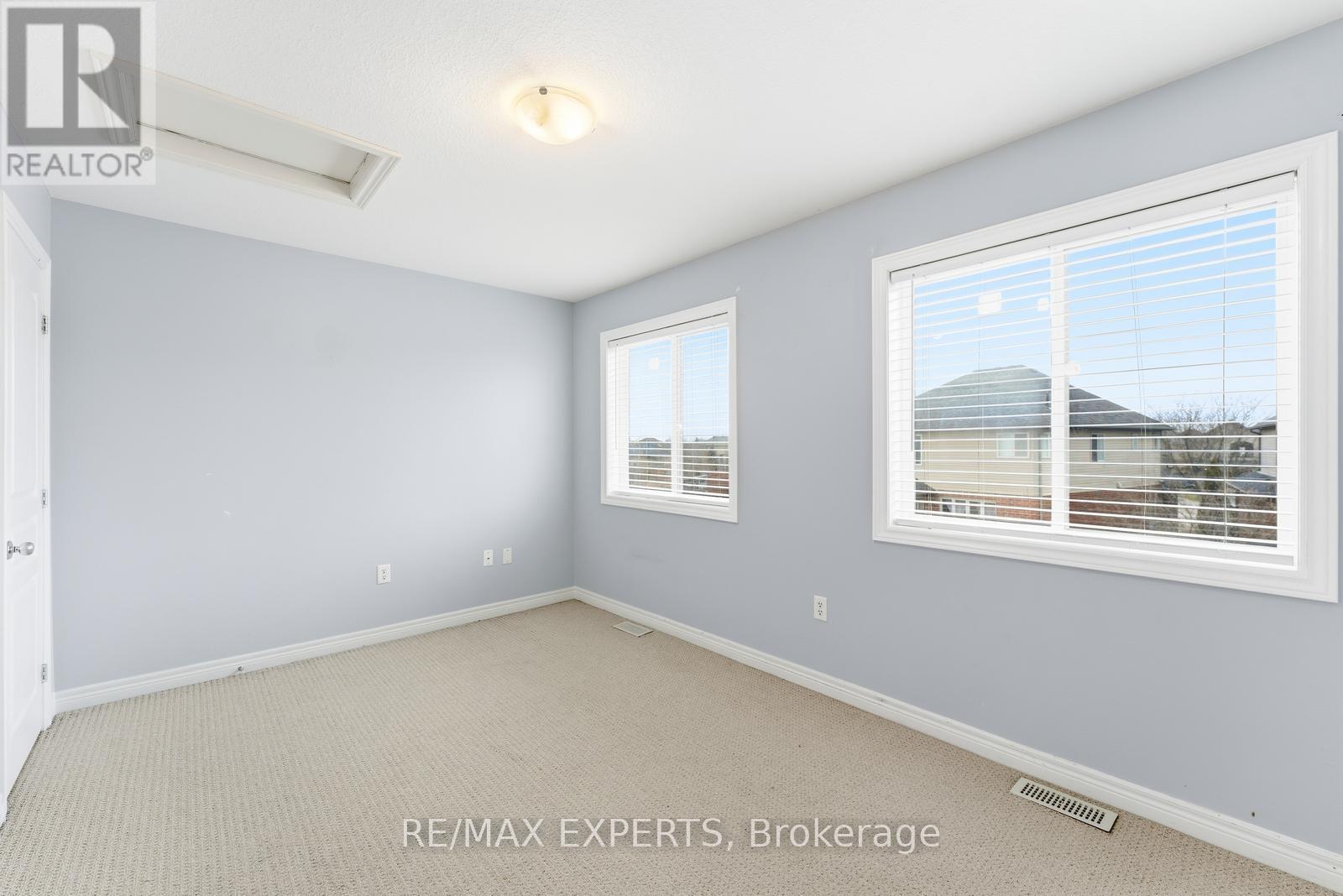 10 - 25 Viking Drive, Hamilton, Ontario  L0R 1C0 - Photo 22 - X12713430