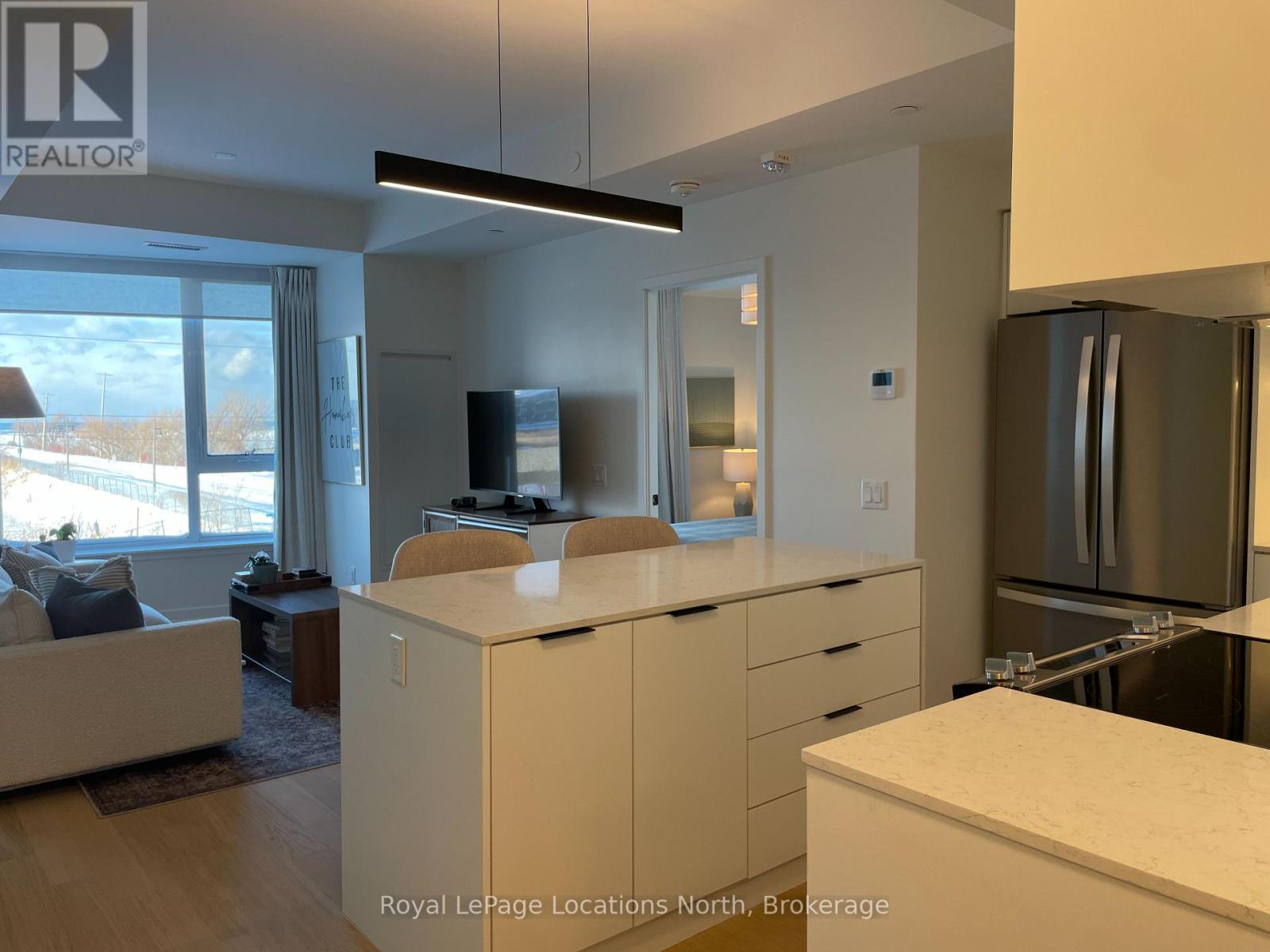 204 - 31 Huron Street, Collingwood, Ontario L9Y 5T7 - Photo 6 - S12718538