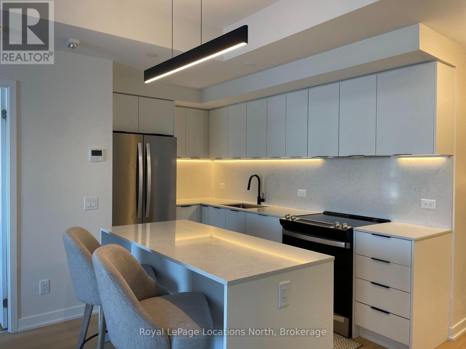 204 - 31 Huron Street, Collingwood, Ontario L9Y 5T7 - Photo 7 - S12718538