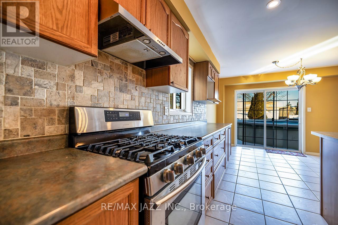 1238 Oakhill Avenue, Oshawa, Ontario  L1K 2R4 - Photo 12 - E12718682