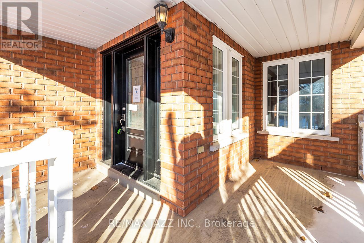 1238 Oakhill Avenue, Oshawa, Ontario  L1K 2R4 - Photo 4 - E12718682