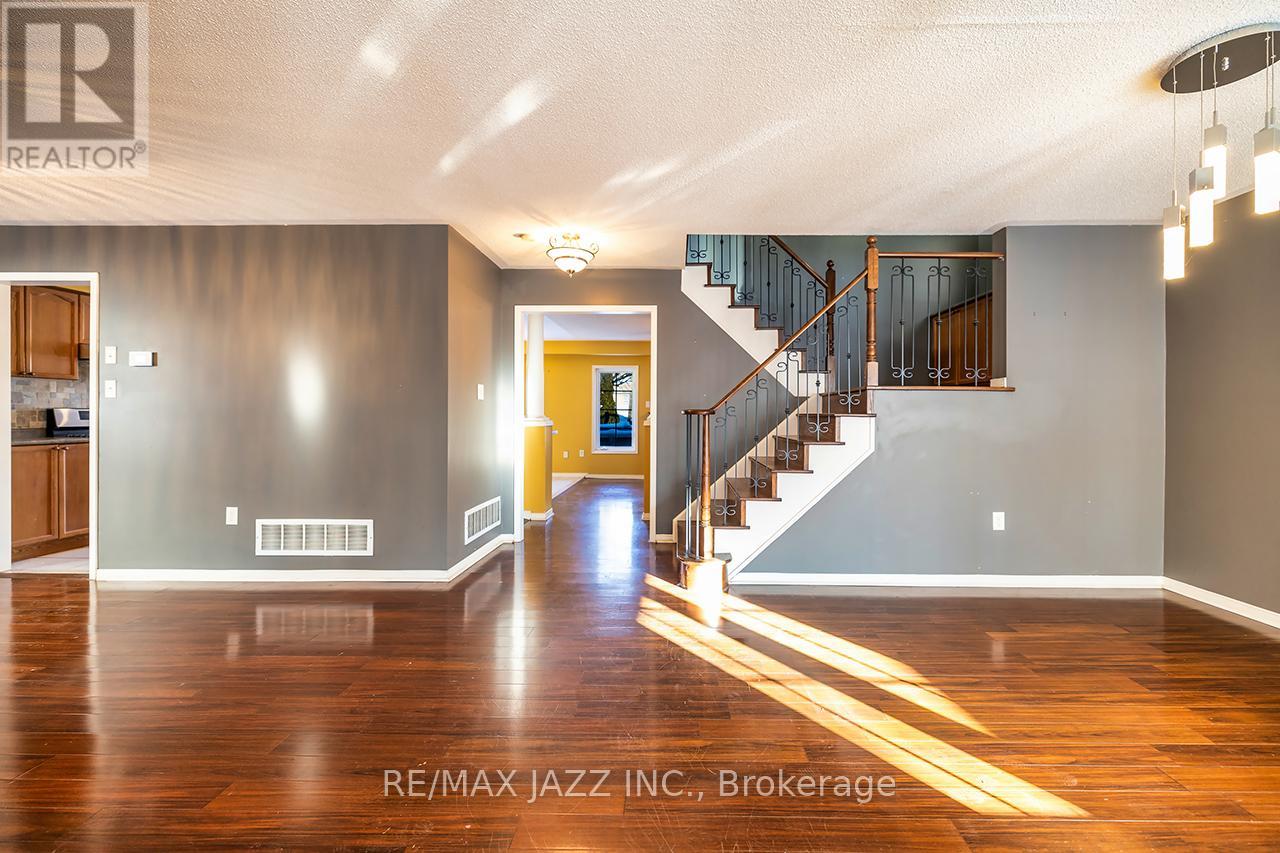 1238 Oakhill Avenue, Oshawa, Ontario  L1K 2R4 - Photo 8 - E12718682