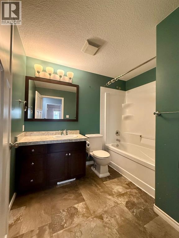 9513 108b Street, La Crete, Alberta  T0H 2H0 - Photo 21 - A2267592