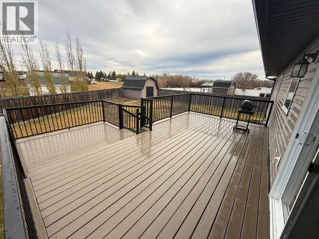 9513 108b Street, La Crete, Alberta  T0H 2H0 - Photo 13 - A2267592