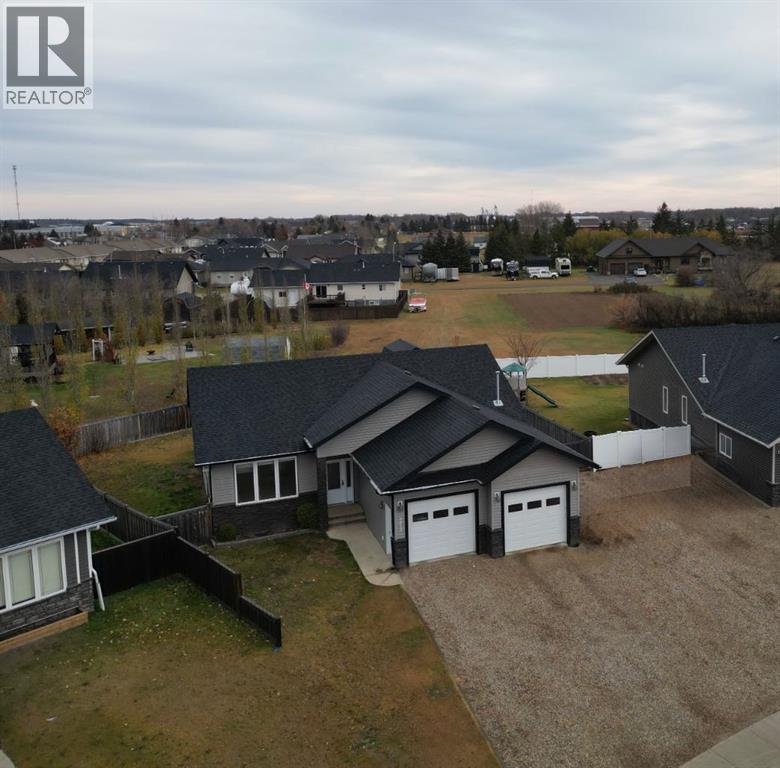 9513 108b Street, La Crete, Alberta  T0H 2H0 - Photo 42 - A2267592