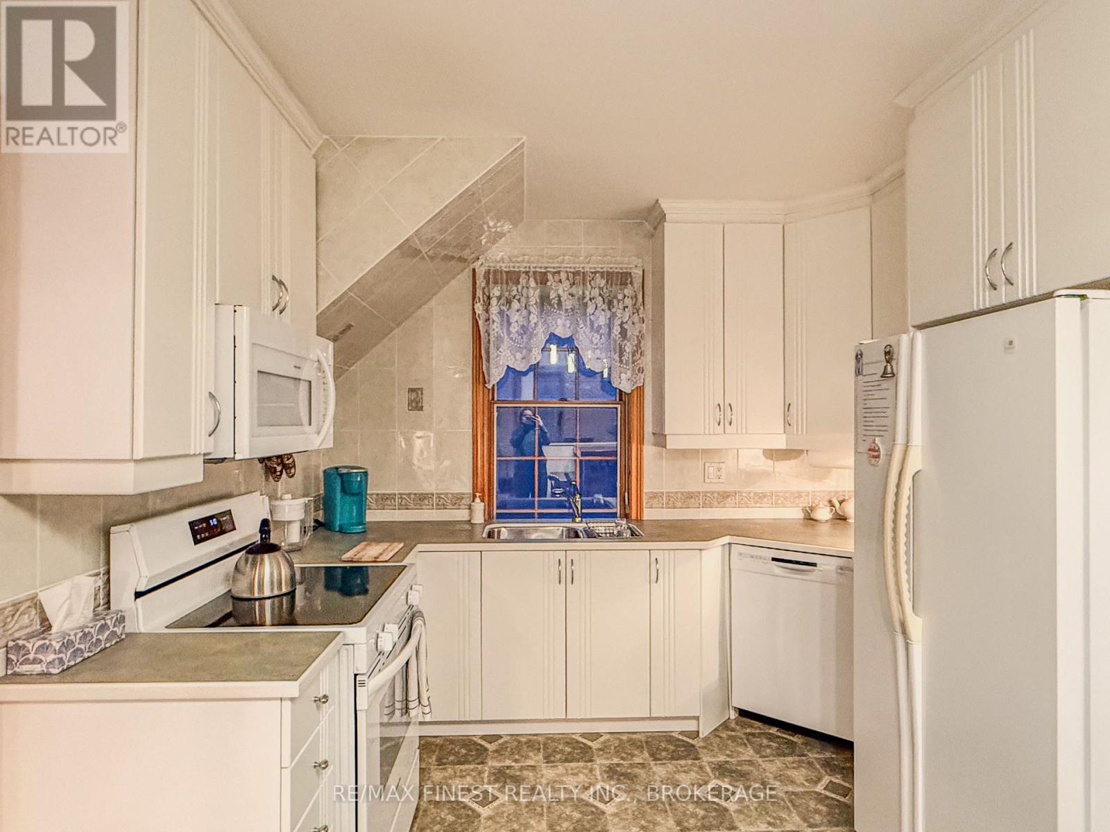 166 Queen Street, Kingston, Ontario  K7K 1B1 - Photo 19 - X12718576