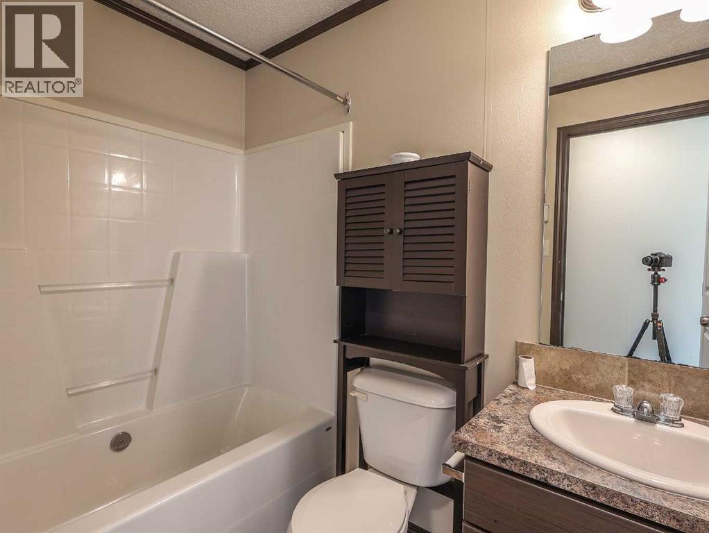 22014 Hwy 601, Rural Lacombe County, Alberta  T0C 0B0 - Photo 19 - A2255713