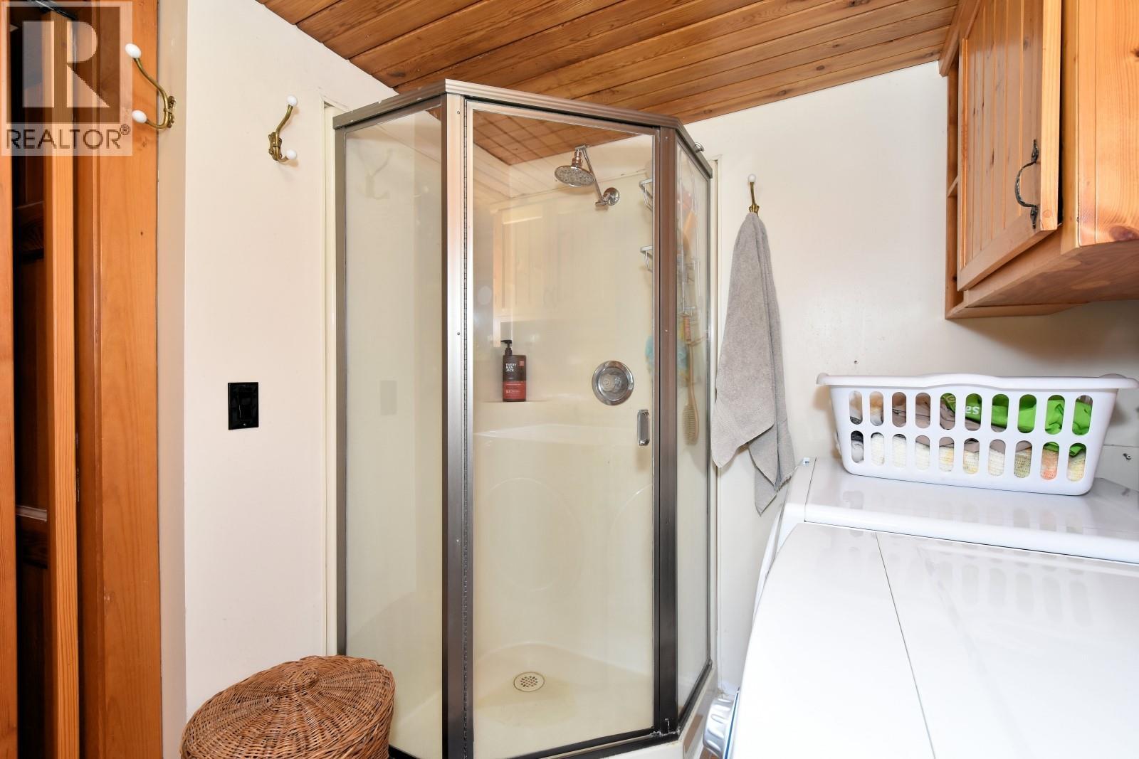 3740 Cameron Road, Eagle Bay, British Columbia  V0E 1T0 - Photo 20 - 10373301