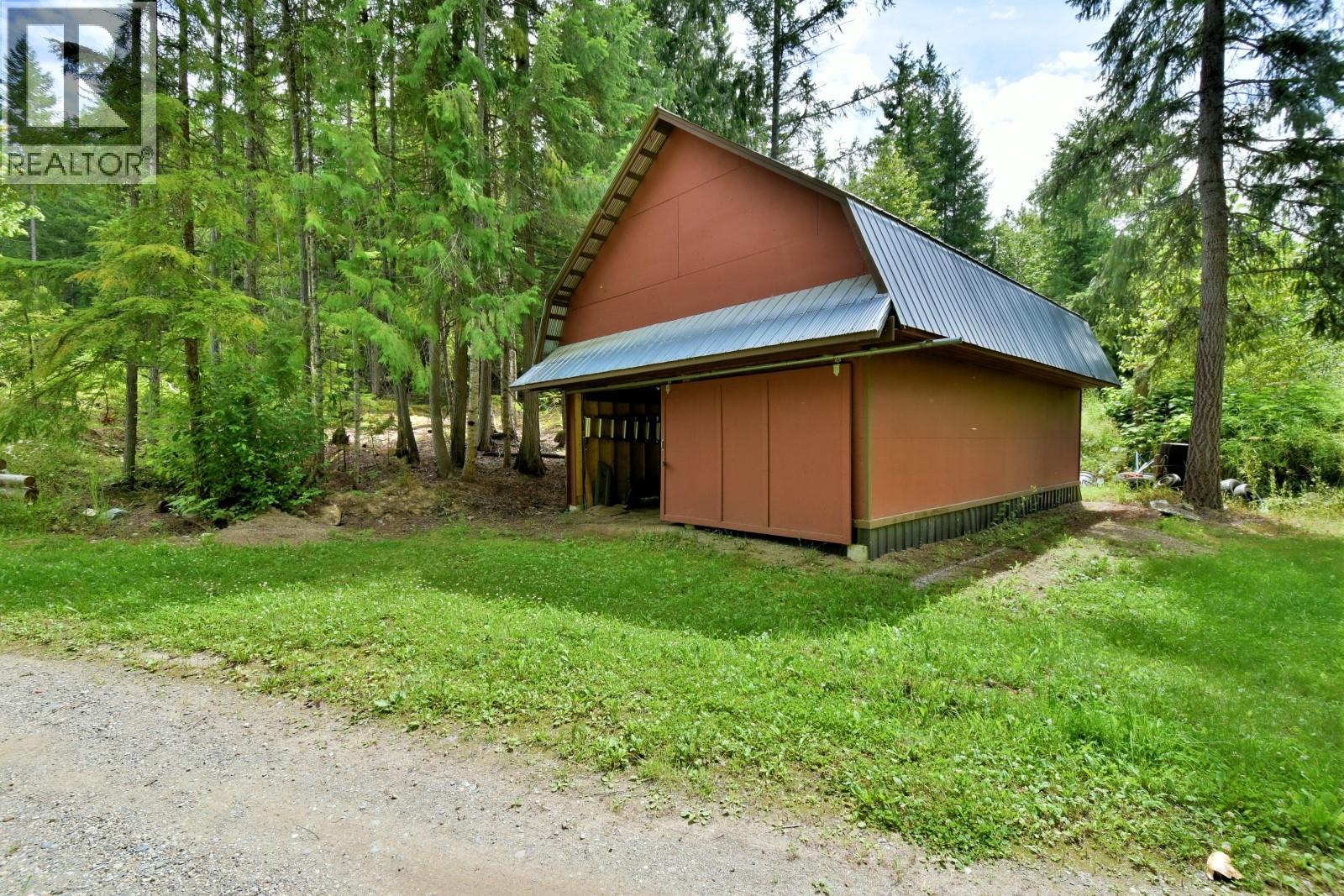 3740 Cameron Road, Eagle Bay, British Columbia  V0E 1T0 - Photo 64 - 10373301