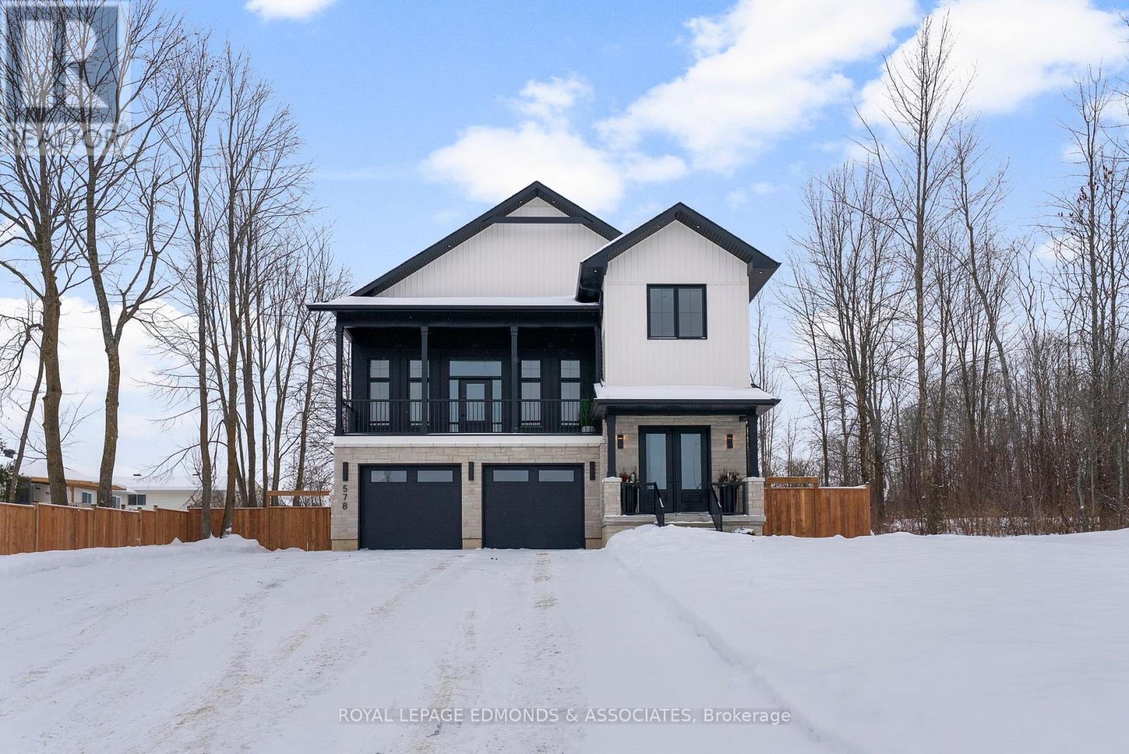 578 Melton Street, Pembroke, Ontario  K8A 6Z5 - Photo 2 - X12718588