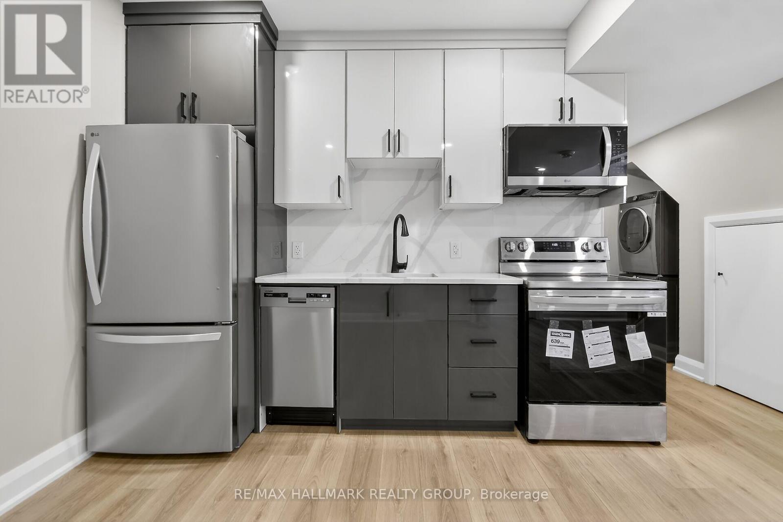 B - Basement Unit - 76 Burnett's Grove Circle, Ottawa, Ontario  K2J 1N7 - Photo 9 - X12718520