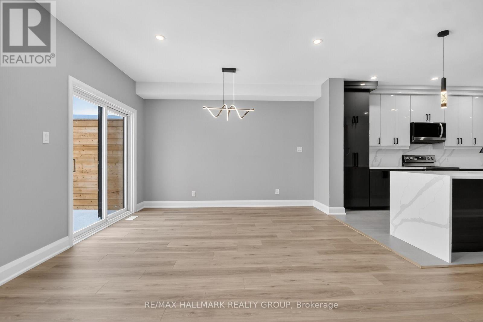 76 Burnett's Grove Circle, Ottawa, Ontario  K2J 1N7 - Photo 16 - X12718524