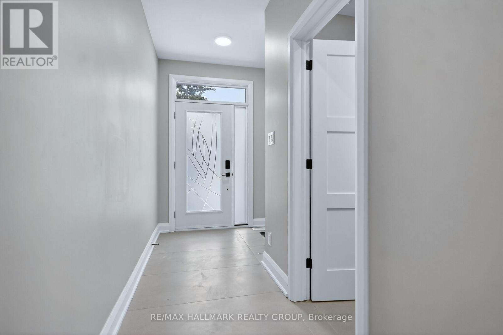 76 Burnett's Grove Circle, Ottawa, Ontario  K2J 1N7 - Photo 6 - X12718524