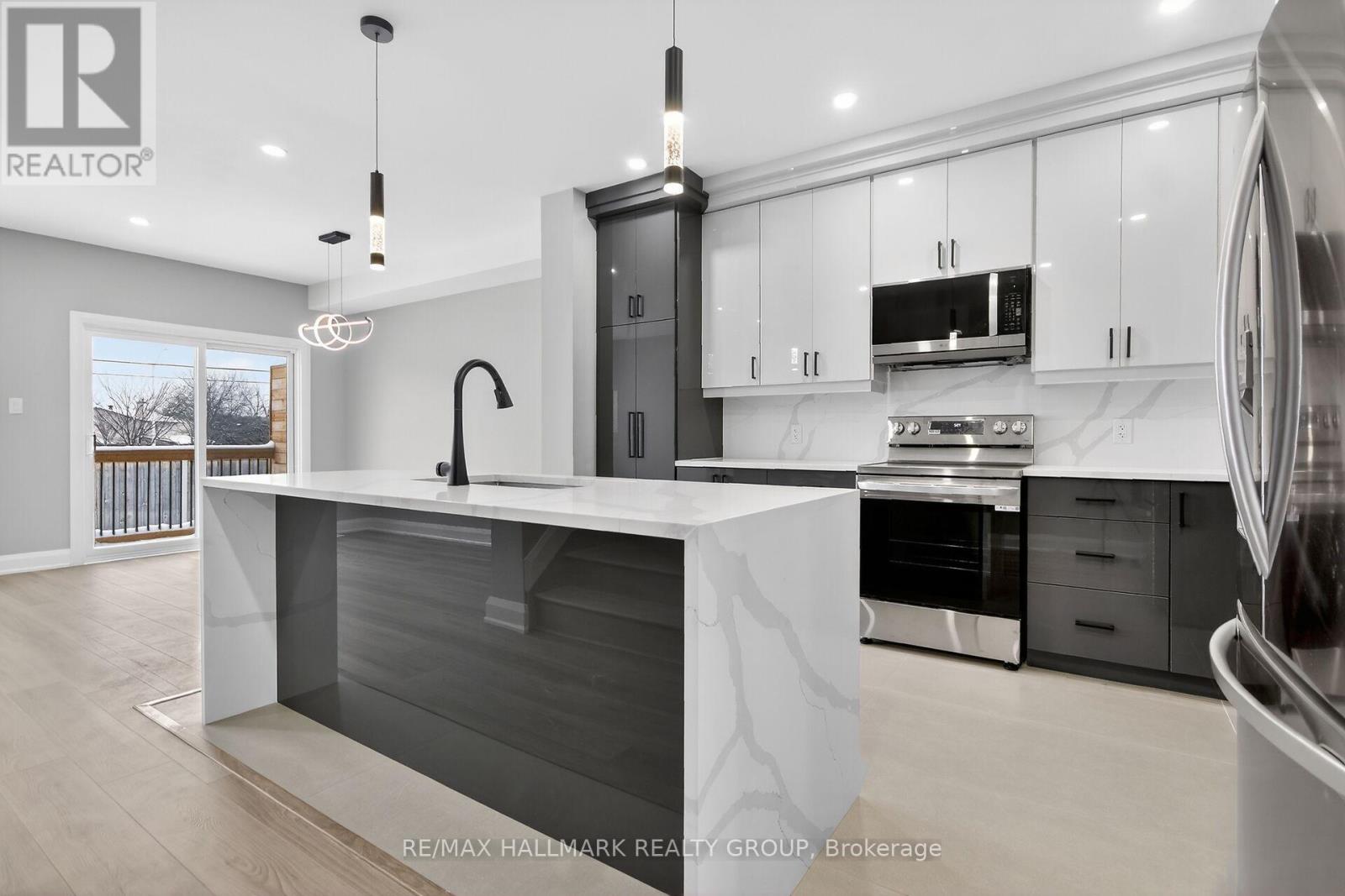 76 Burnett's Grove Circle, Ottawa, Ontario  K2J 1N7 - Photo 9 - X12718524