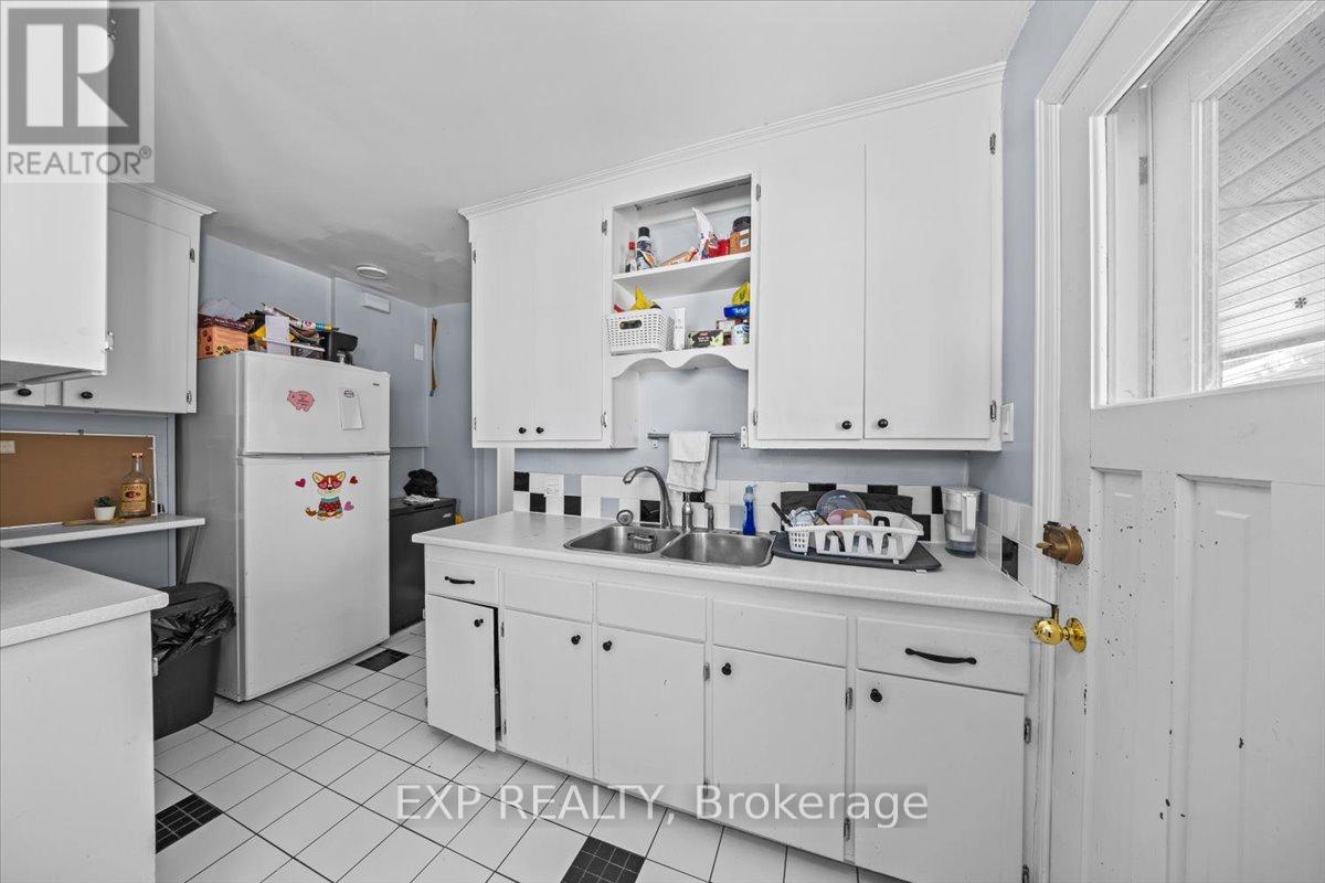 494 Wentworth Avenue, Ottawa, Ontario  K2B 5K1 - Photo 10 - X12718594