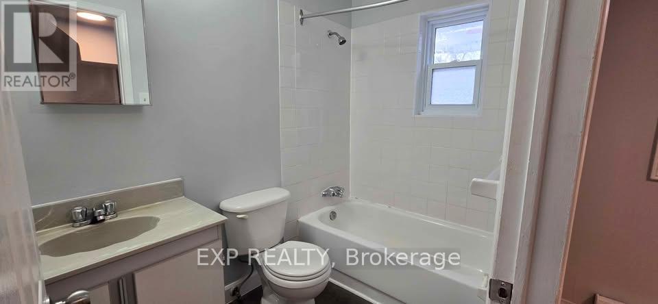 185 Dalhousie Street, Ottawa, Ontario  K1N 7C7 - Photo 5 - X12718634