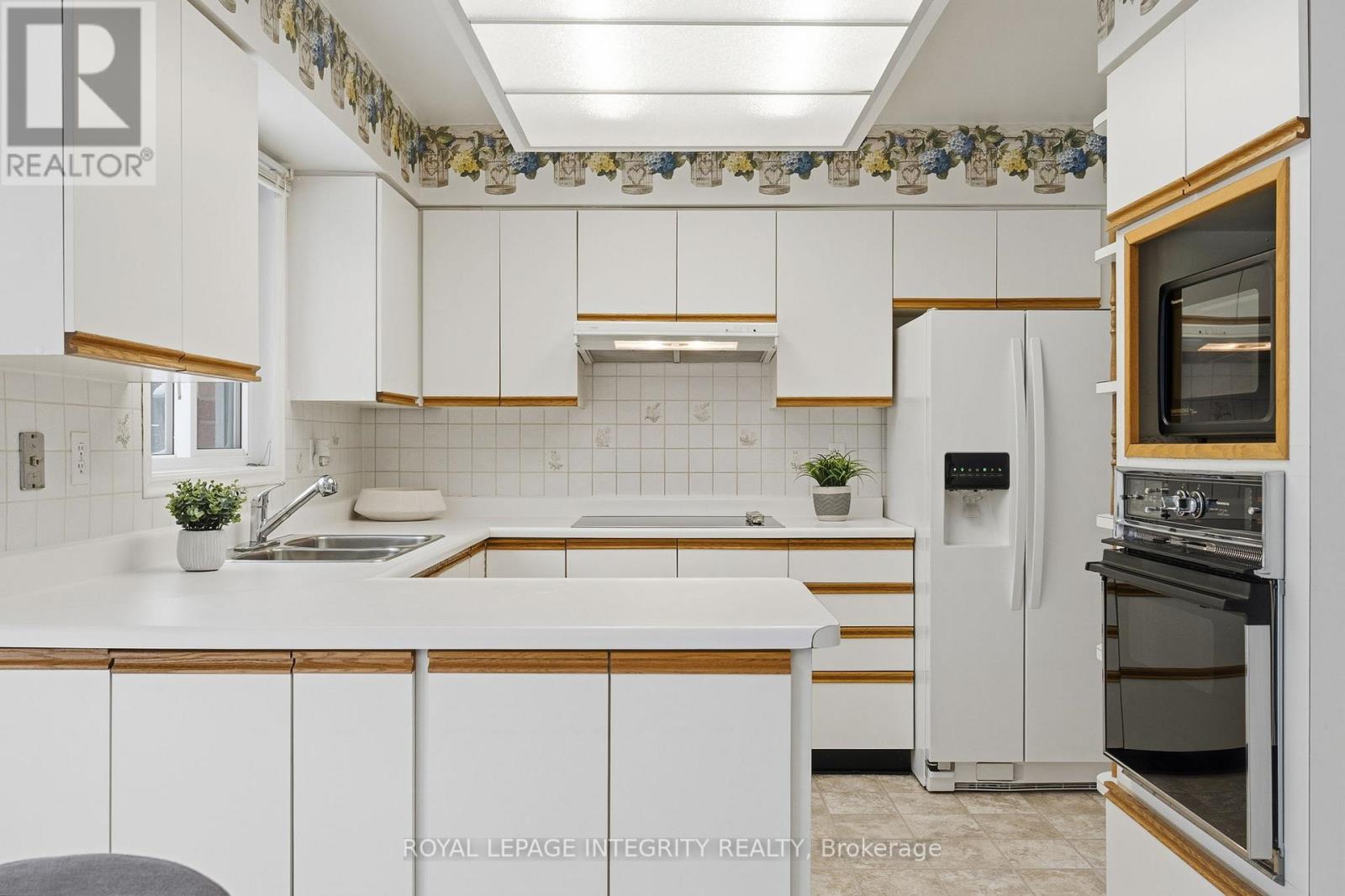 11 Rosethorn Way, Ottawa, Ontario  K2M 1P9 - Photo 18 - X12718670