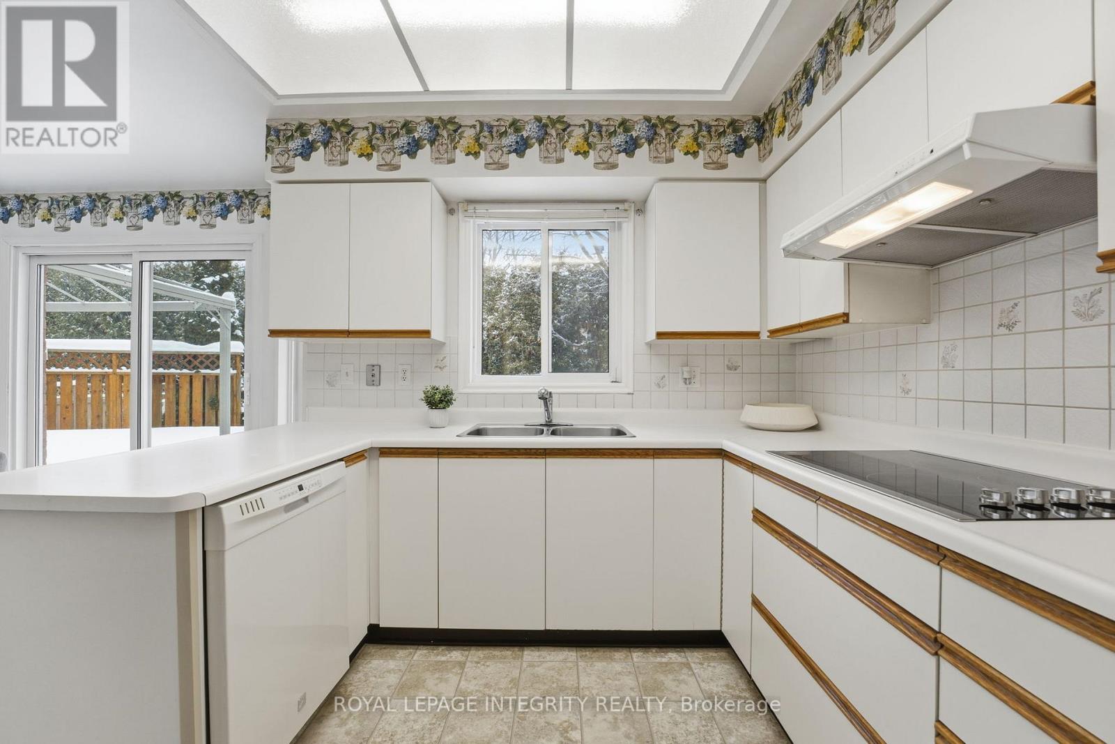 11 Rosethorn Way, Ottawa, Ontario  K2M 1P9 - Photo 20 - X12718670