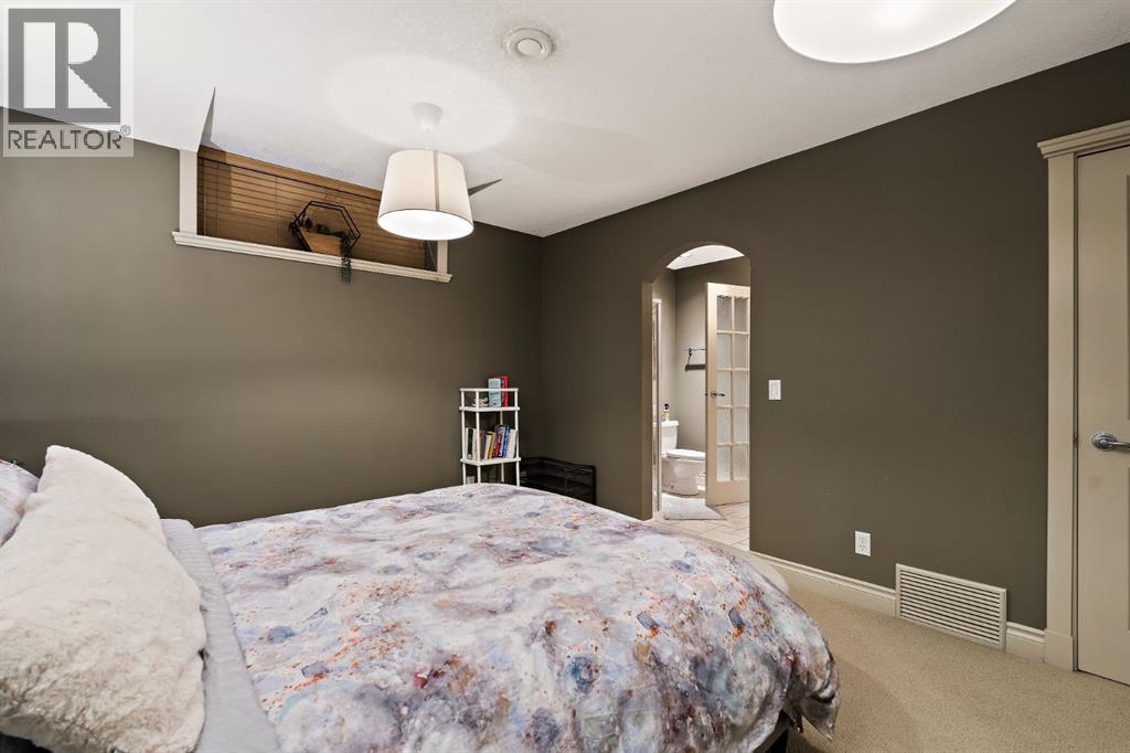 2006 34 Street Sw, Calgary, Alberta  T3E 2W1 - Photo 30 - A2280079