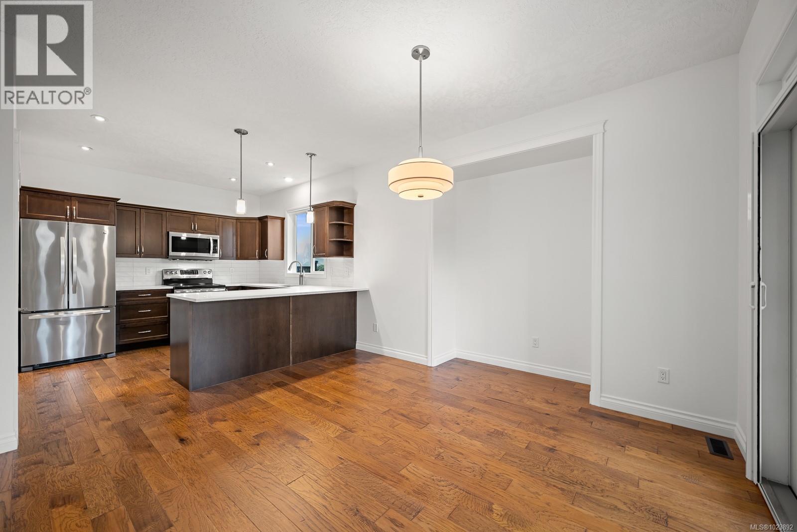 1286 Admiral Rd, Comox, British Columbia  V9M 0B4 - Photo 10 - 1023892