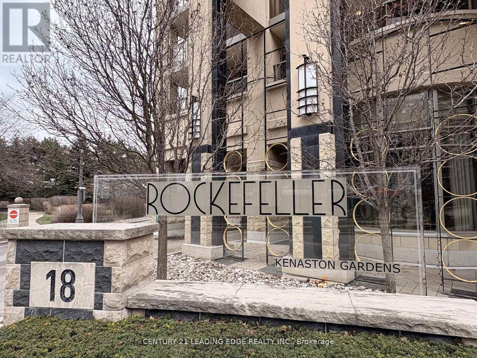 712 - 18 KENASTON GARDENS, Toronto, Ontario