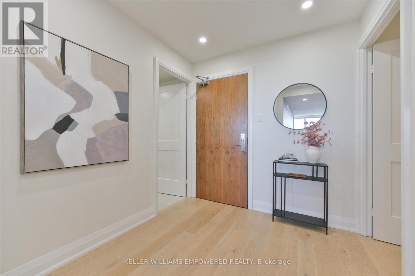 1612 - 914 Yonge Street, Toronto, Ontario  M4W 3C8 - Photo 6 - C12718640