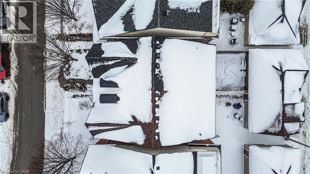 16 Leitch Avenue, North York, Ontario  M3J 3P2 - Photo 32 - 40800072