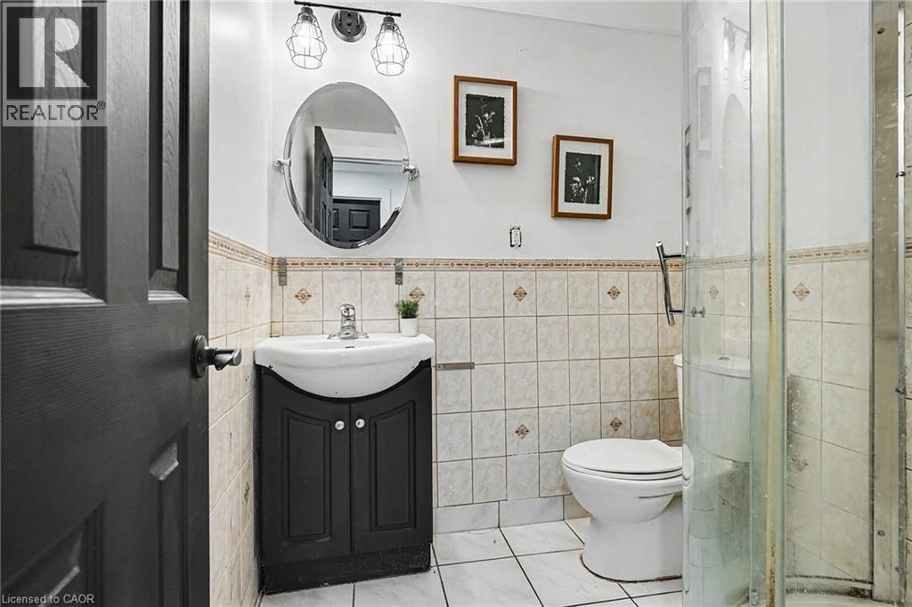 16 Leitch Avenue, North York, Ontario  M3J 3P2 - Photo 26 - 40800072