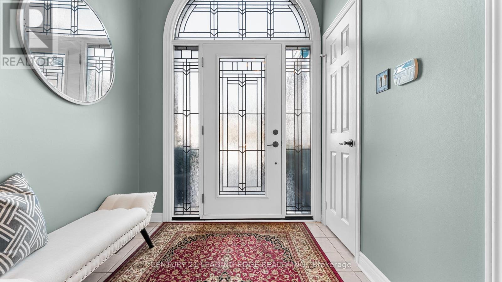 1814 Edenwood Drive, Oshawa, Ontario  L1G 7Y3 - Photo 3 - E12718516