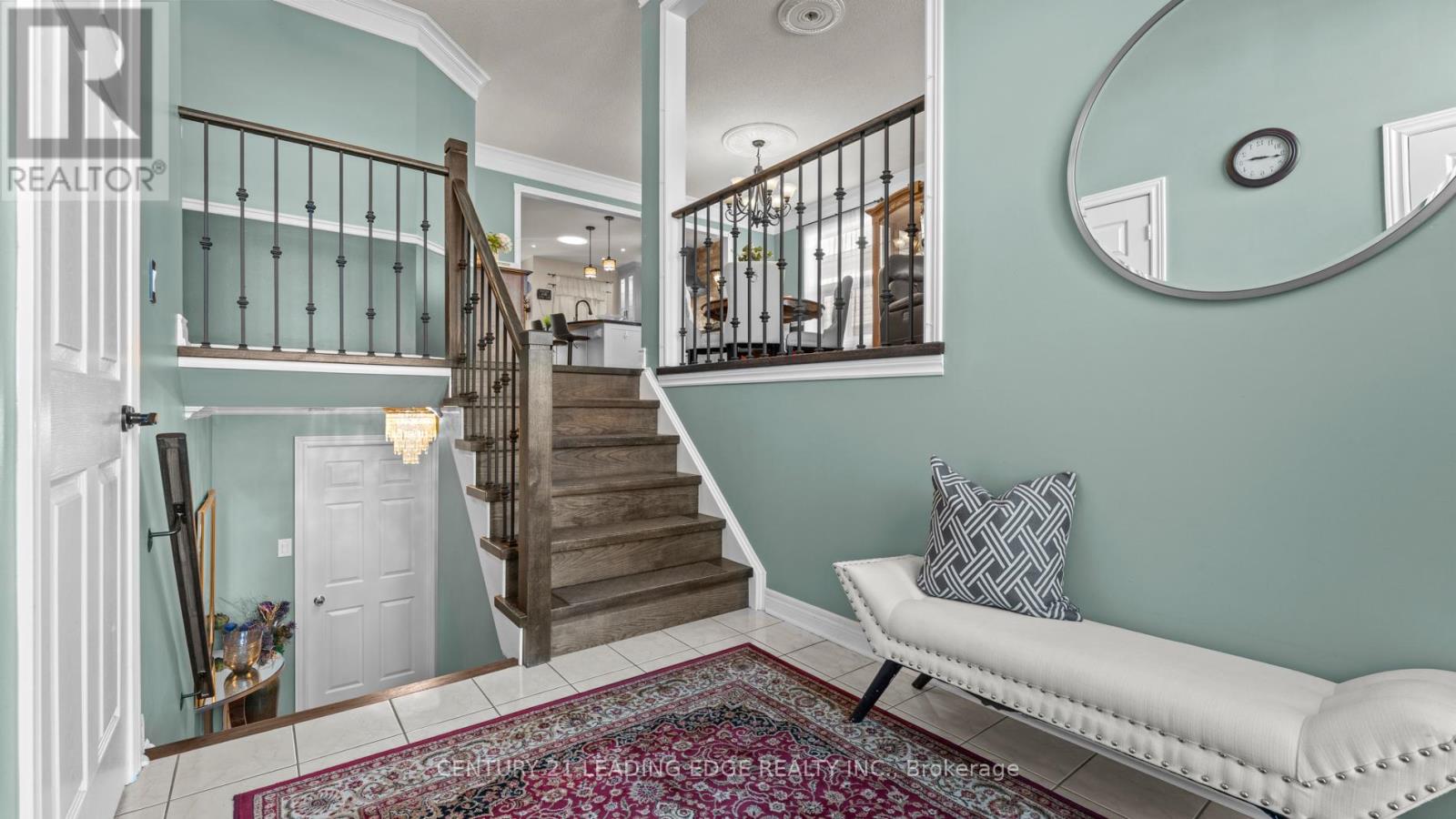 1814 Edenwood Drive, Oshawa, Ontario  L1G 7Y3 - Photo 4 - E12718516