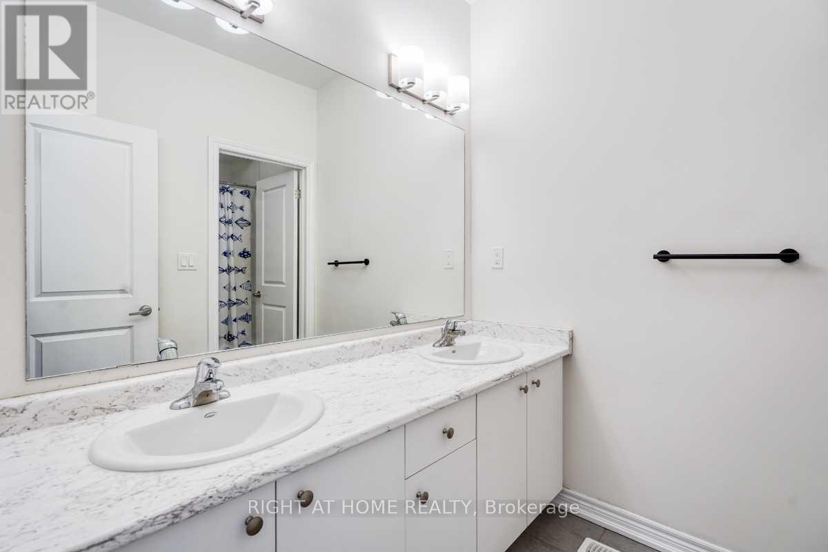 33 Auckland Drive, Whitby, Ontario  L1P 0H4 - Photo 16 - E12718580