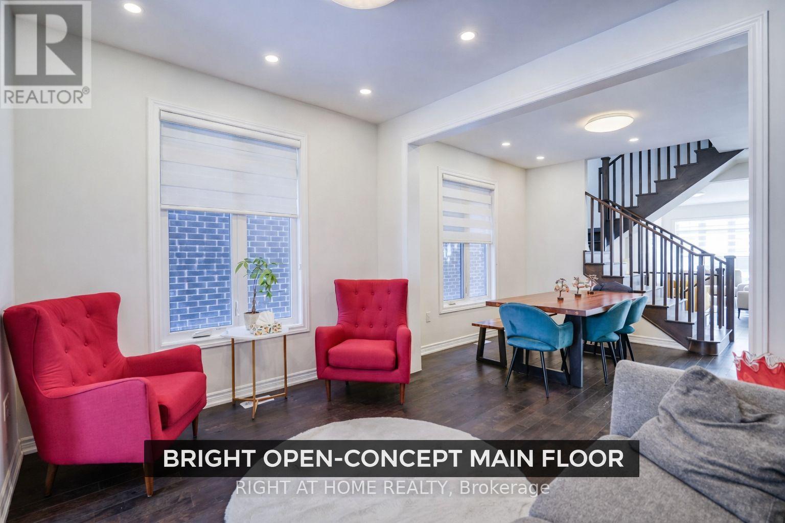 33 Auckland Drive, Whitby, Ontario  L1P 0H4 - Photo 4 - E12718580