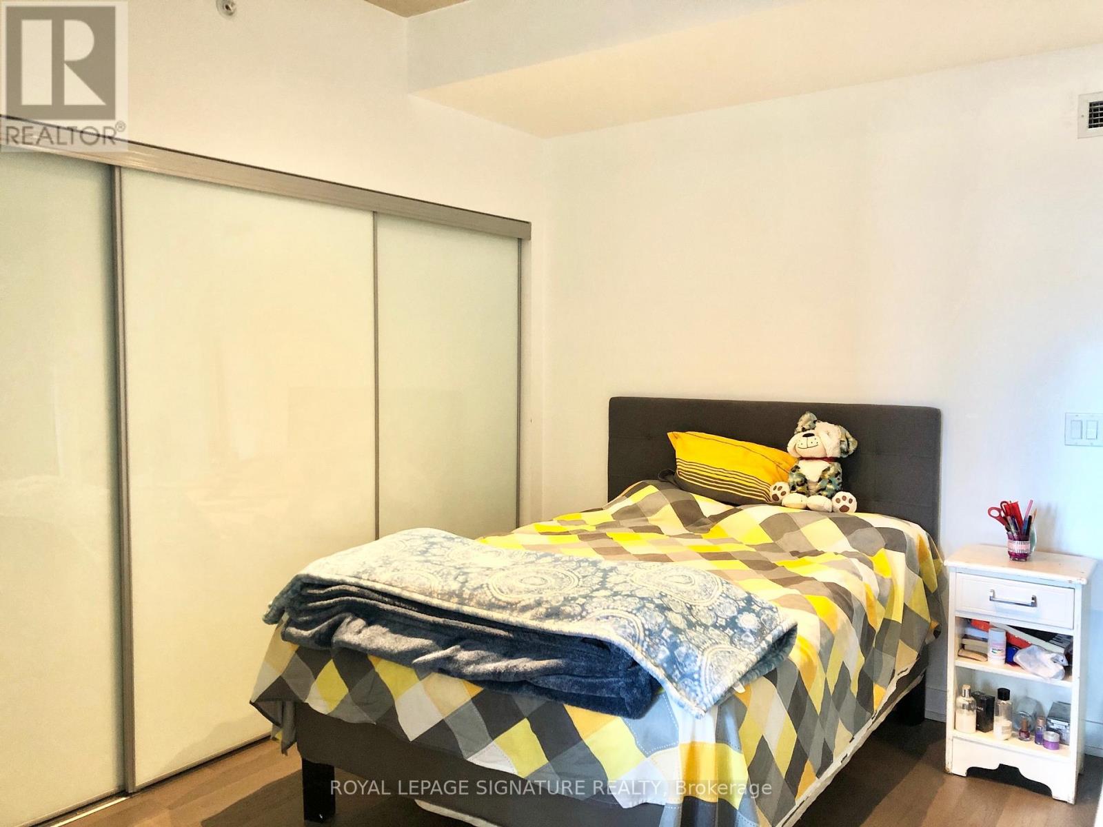 427 - 1190 Dundas Street E, Toronto, Ontario  M4M 0C5 - Photo 11 - E12718642