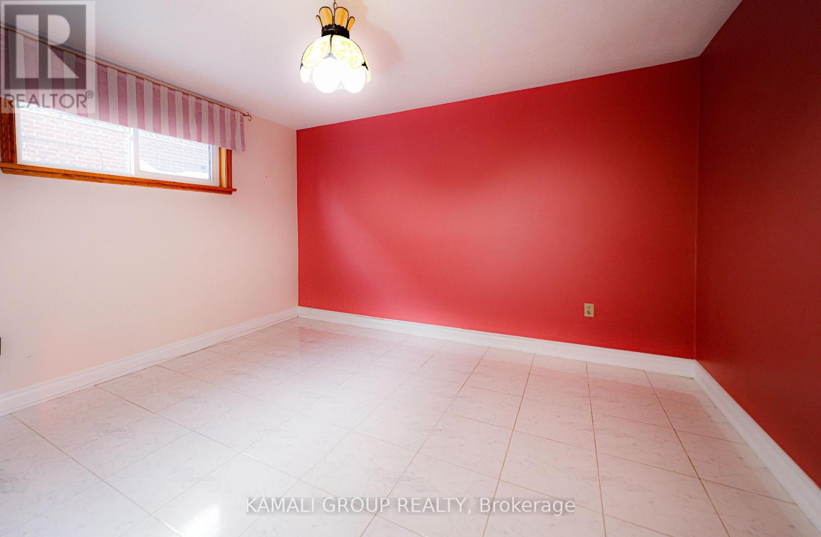 Bsmt - 38 Spruce Avenue, Richmond Hill, Ontario  L4C 6W1 - Photo 5 - N12718656