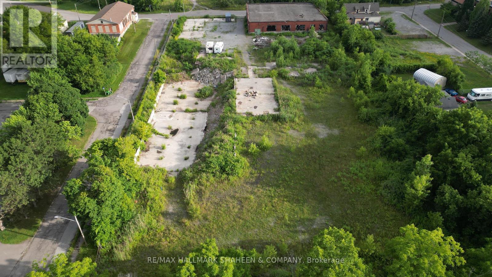 4415 Buttrey Street, Niagara Falls, Ontario  L2E 2X2 - Photo 4 - X12220445