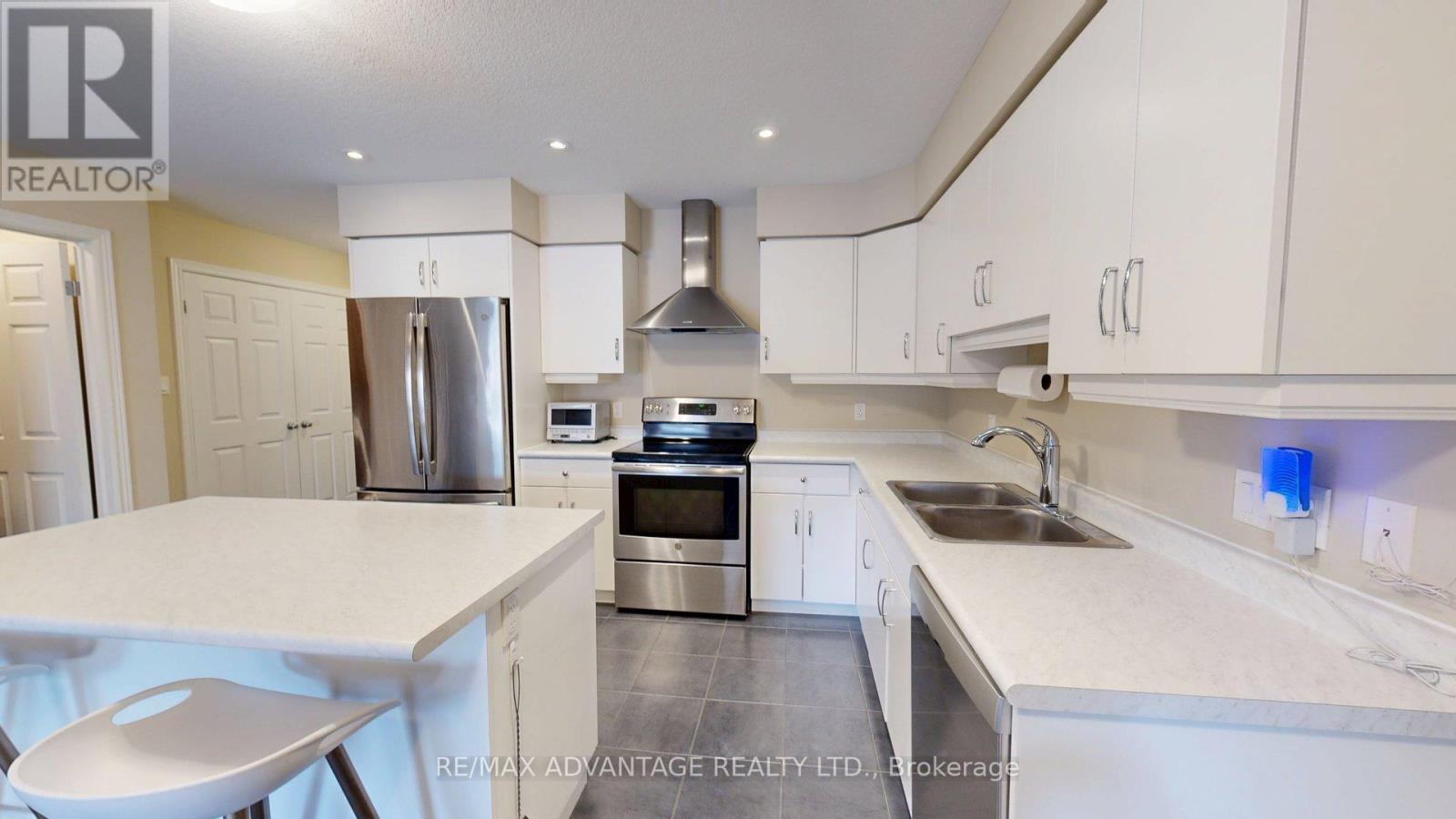 81 - 1220 Riverbend Road, London South, Ontario  N6K 0G5 - Photo 3 - X12650910