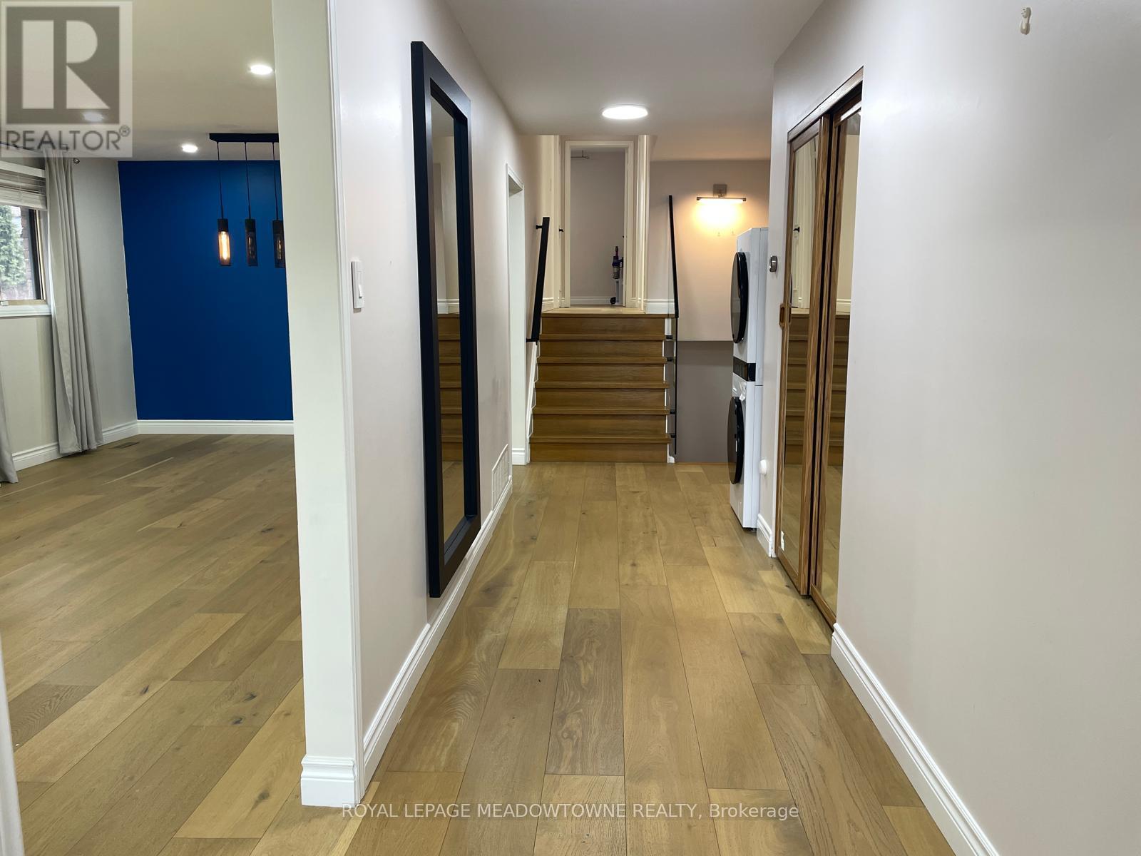 468 Gowland Crescent, Milton, Ontario  L9T 4E5 - Photo 5 - W12718552