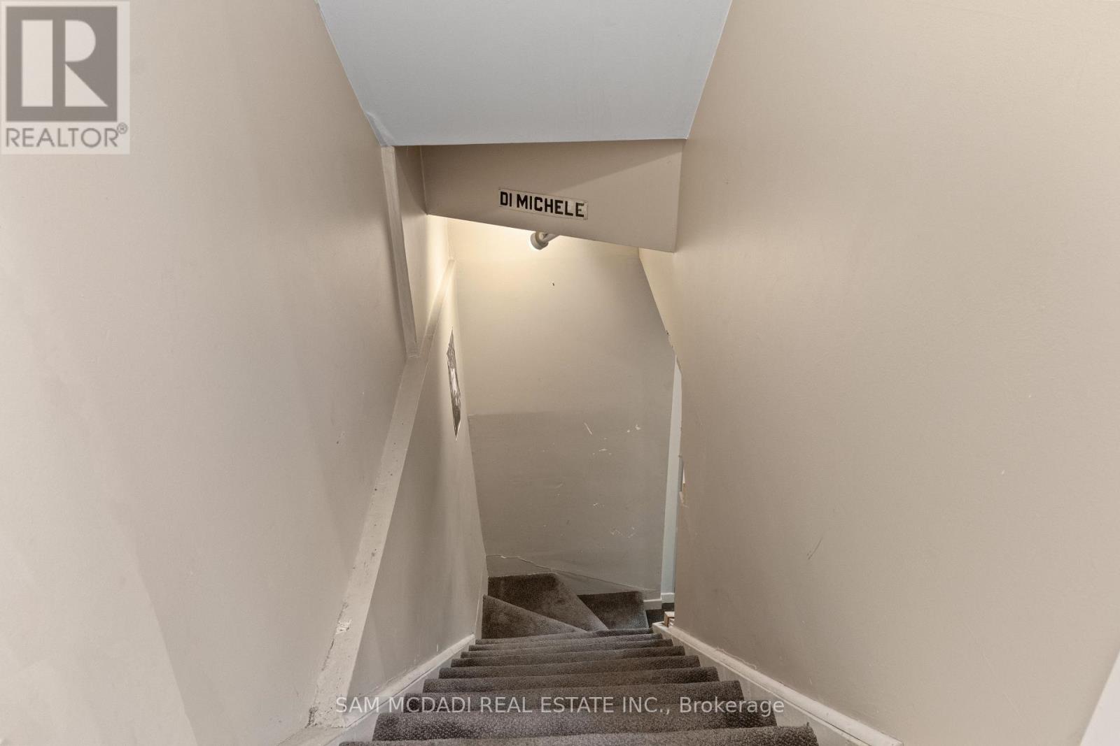 7 Pierpont Place, Mississauga, Ontario  L5N 5V1 - Photo 26 - W12718610