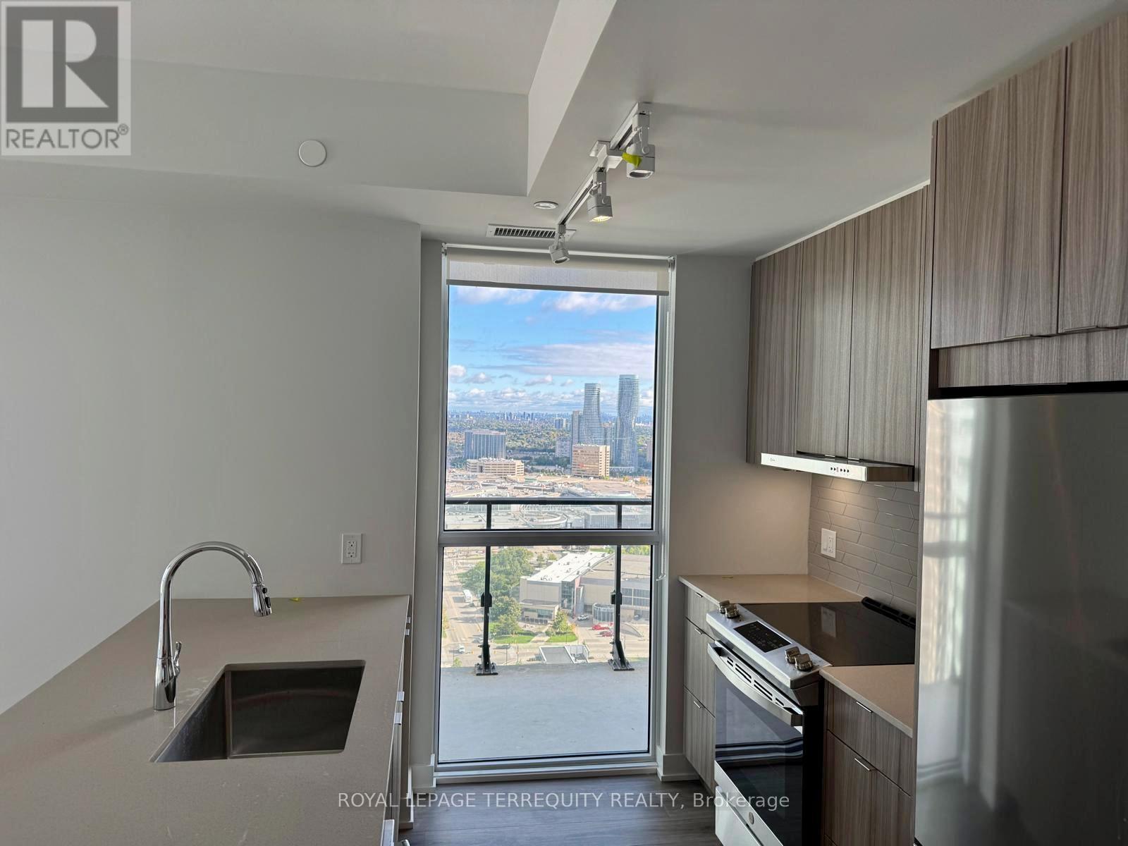 3004 - 4130 Parkside Village Drive, Mississauga, Ontario  L5B 0L7 - Photo 5 - W12718614