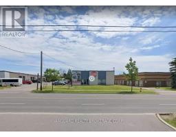 4-5 - 151 NORFINCH AVENUE, Toronto, Ontario